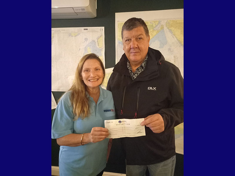 Wessex lodge of Fidelity presenting cheque for Sensecere